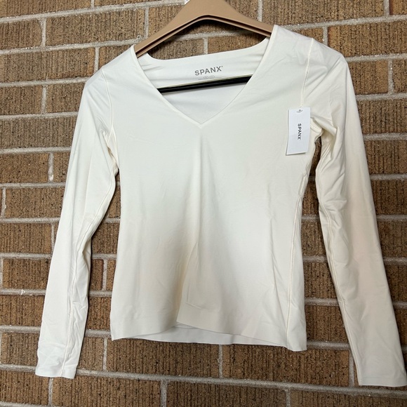 SPANX Tops - NWT Spanx Classic Long Sleeve V Neck Size S powder